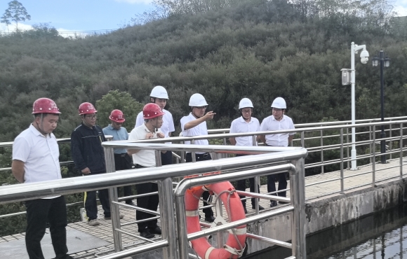 彭雲清一行赴華中區域公司調研